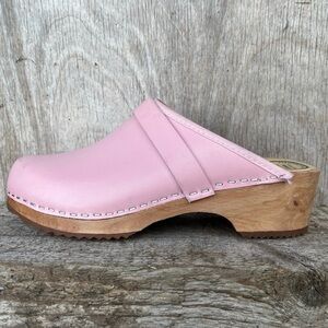 Cute Pink Leather Clogs
